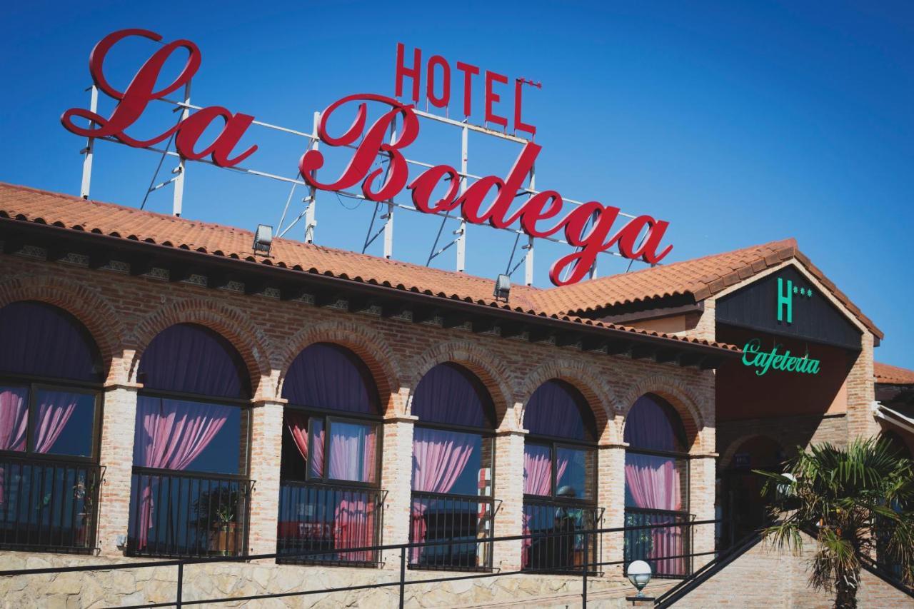 Hotel La Bodega La Almunia de Doña Godina Exterior photo