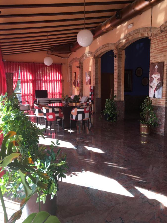 Hotel La Bodega La Almunia de Doña Godina Exterior photo